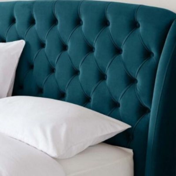 Russia Luxury Upholstered Bed Without Storage In Suede