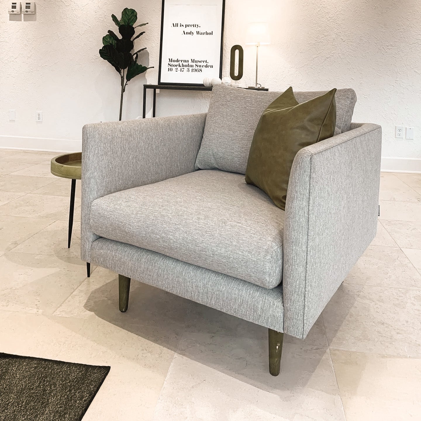 Anne Sofa | 1 Seater | Polyfill Cushion | Removable Fabric