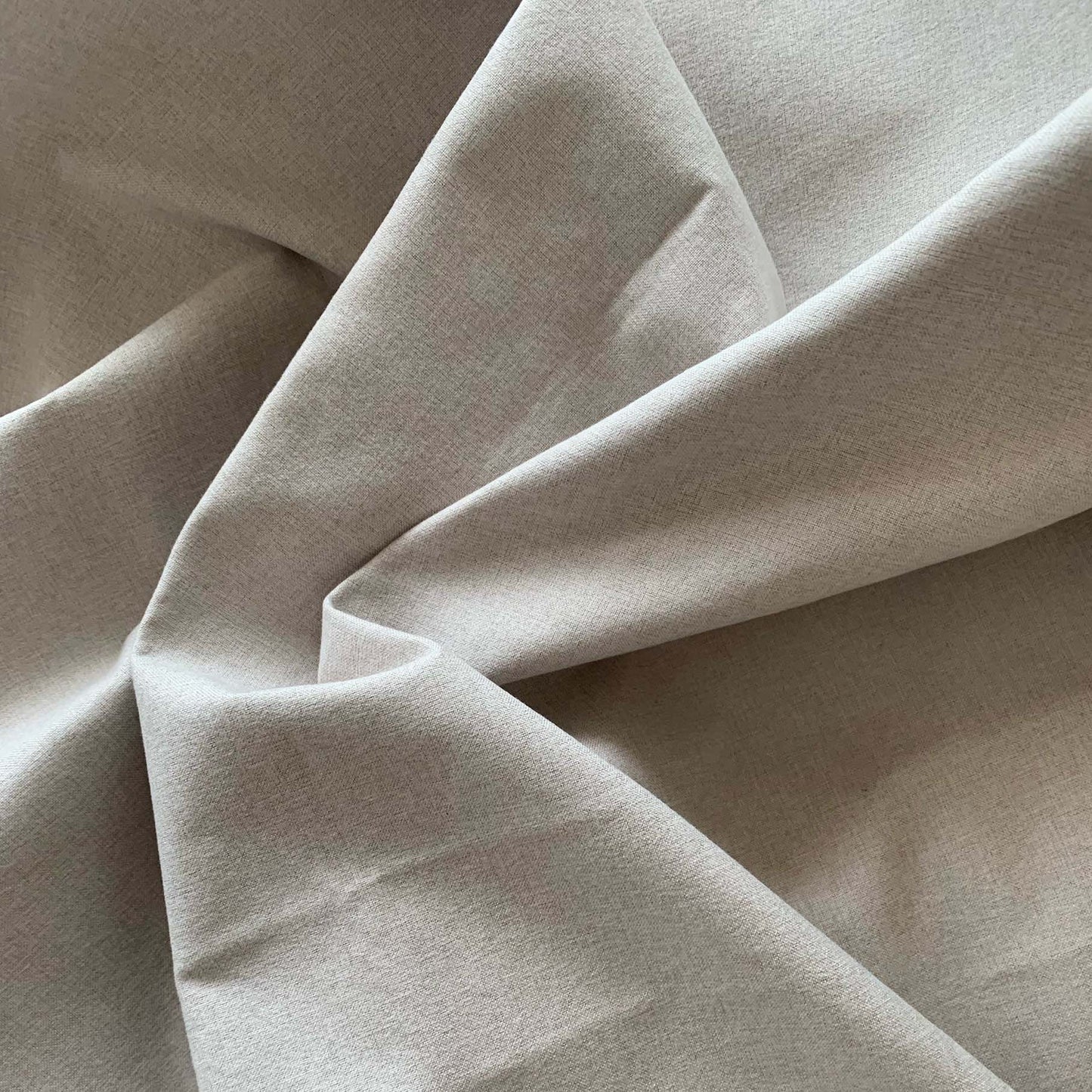 Palo Sofa T | L-Shaped Right Sectional with Chaise (8.25 feet length) | Tufted