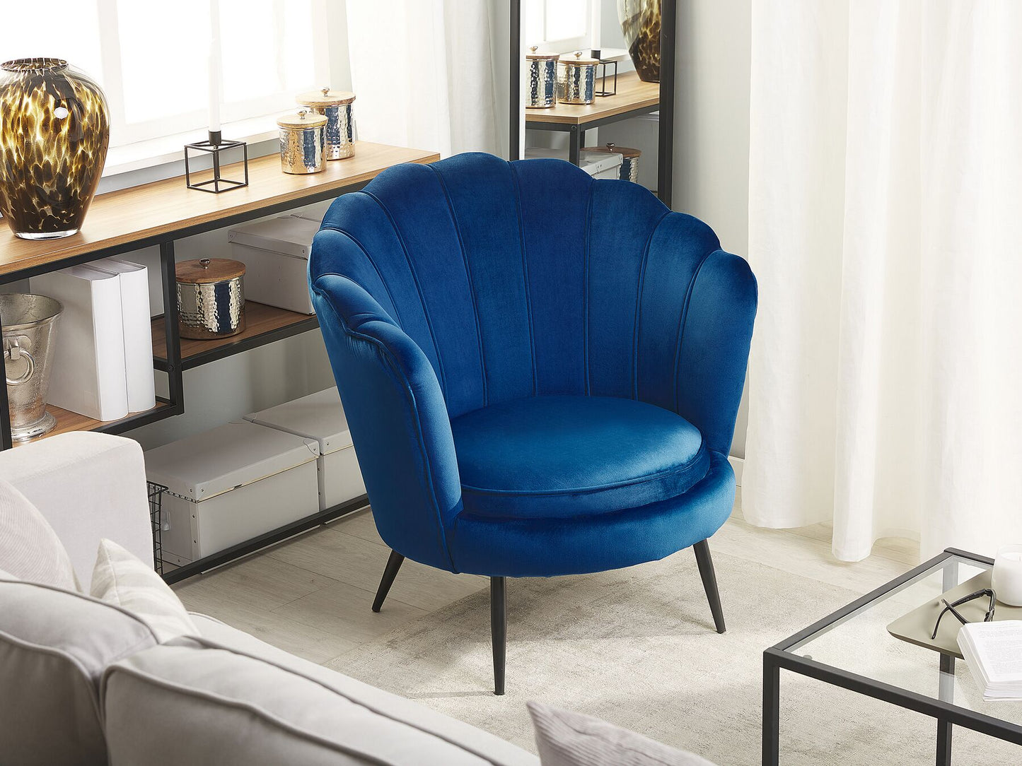 Lovikka Accent Chair
